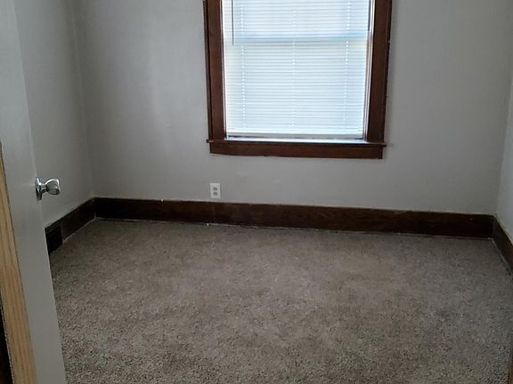 4th image of 4115 Florence Blvd