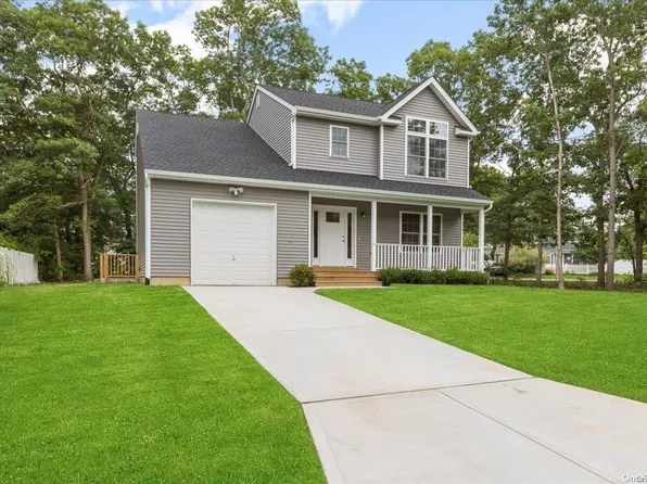 145 Arlington Street, Patchogue, NY 11772