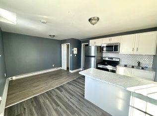 392 State St #4S, Perth Amboy, NJ 08861