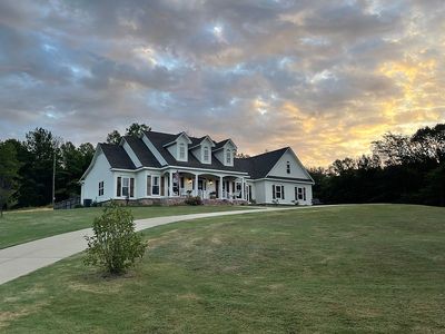 910 Hunters Pkwy, Batesville, MS, 38606