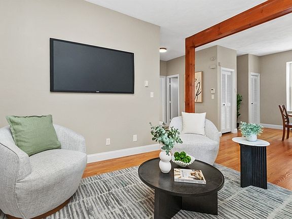 3rd image of 88 Florida St #2