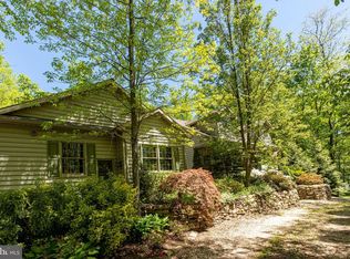 1130 Three Square Hollow Rd, Newburg, PA 17240