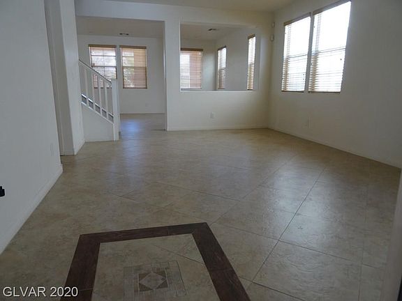 5th image of 10093 Chestnut Wood Ave
