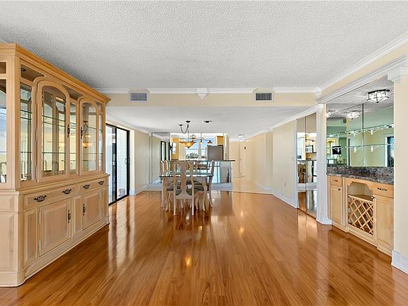 5th image of 7300 Sun Island Dr S APT 601