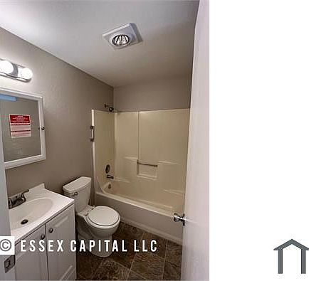 5th image of 401 Edgewood Ct SE APT 2