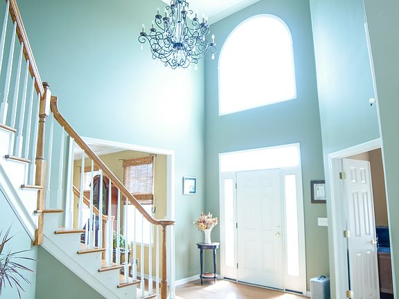 4th image of 1190 Marisa Dr