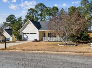 392 Clarion Rd, Lawrenceville, GA 30043