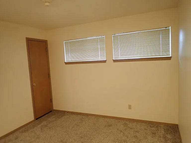 1521 NE 150th St #202 — Photo 10
