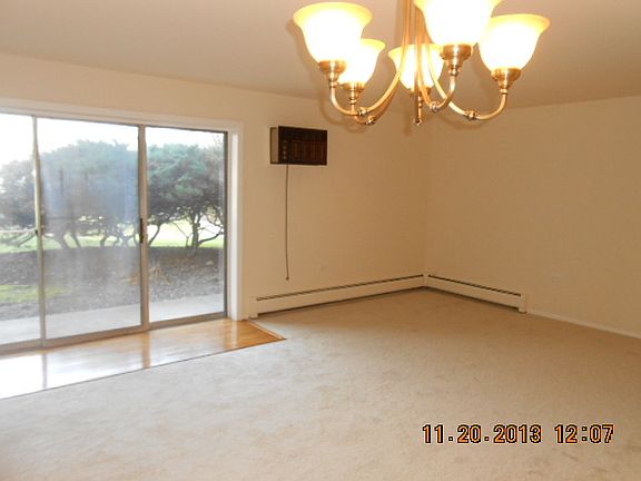 4th image of 1121 Ogden Ave #154