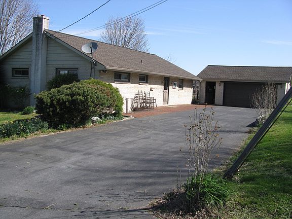entrance to house and garage