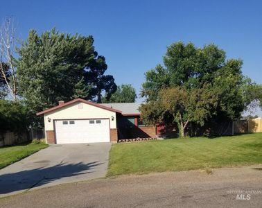 3949 NW Linda Pl, Mountain Home, ID, 83647