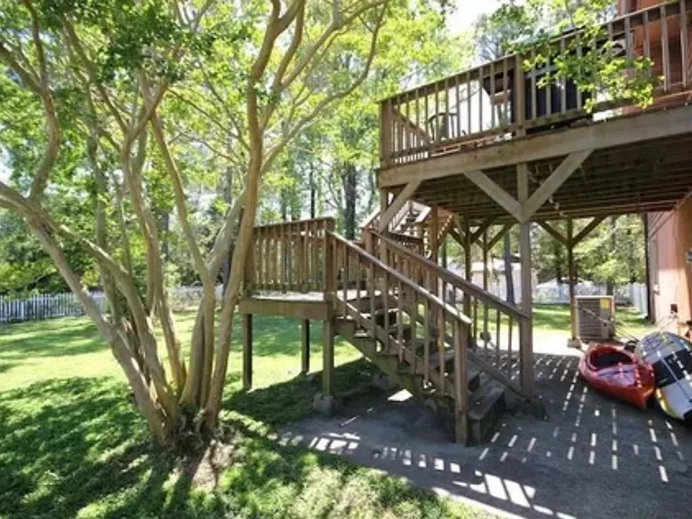 2034 Lake View Cir — Photo 17