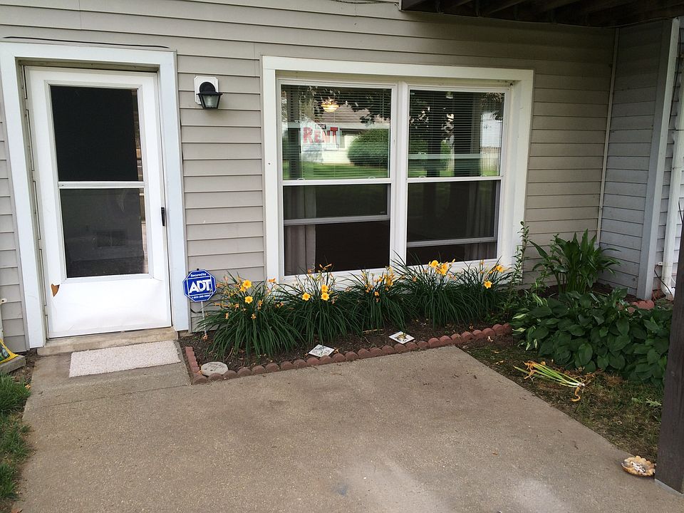 Private rear patio and open space