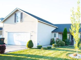 807 Esperanza Way, Grandview, WA 98930