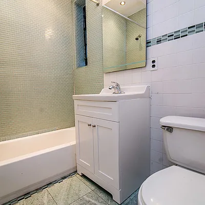 Rented by Nooklyn NYC LLC | media 20