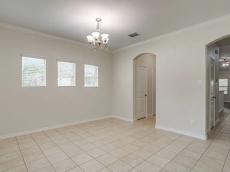 3801 Weatherstone Dr — Photo 8