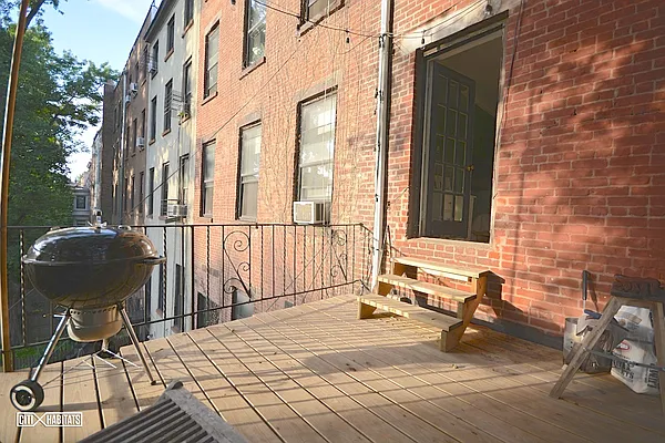 Rented by Citi Habitats | media 27