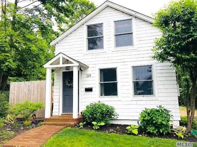 1st image of 124 Grant St