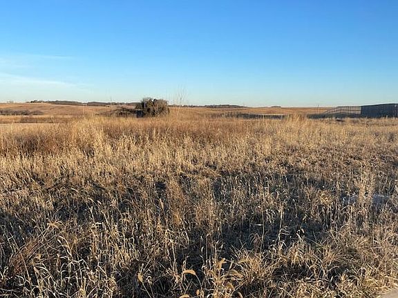 4th image of 22942 Cattail Bend Rd