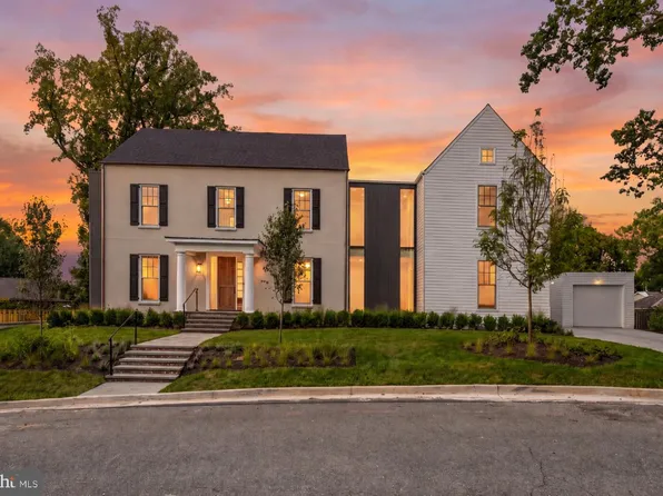 999 N Tuckahoe St, Falls Church, VA 22046