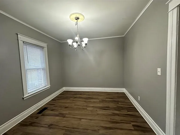 428 S Meadow St — Photo 7