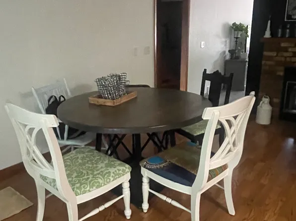 821 N Columbia Dr, Sioux Falls, SD 57103