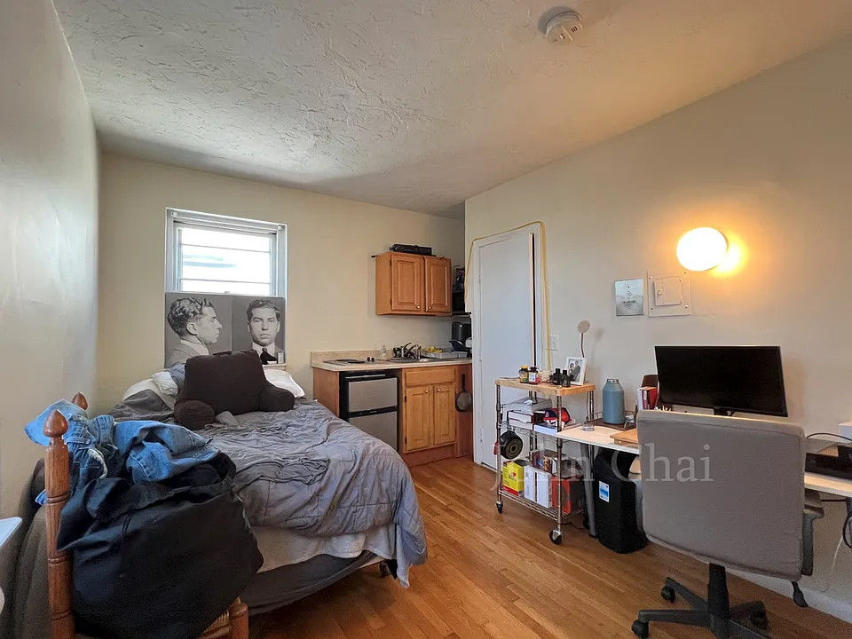 53 S Huntington Ave #205