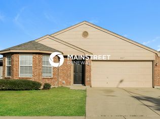 8117 Sweetwater Ln, Fort Worth, TX 76134