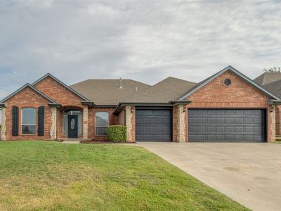 241 E Atlanta Ter, Mustang, OK, 73064