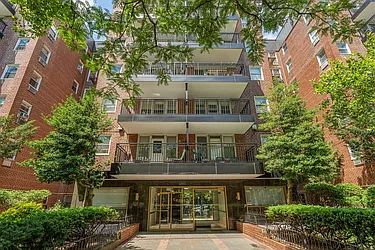 770 Ocean Parkway