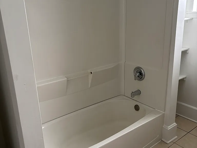 322 W Washington St — Photo 17