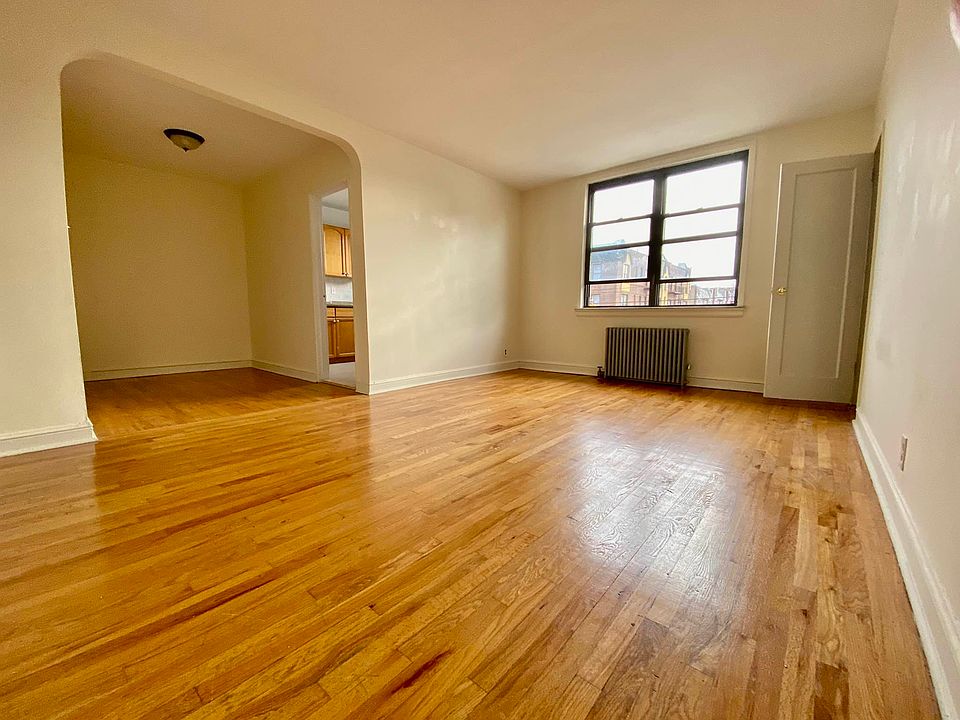 1st image of 21-38 21st St #2