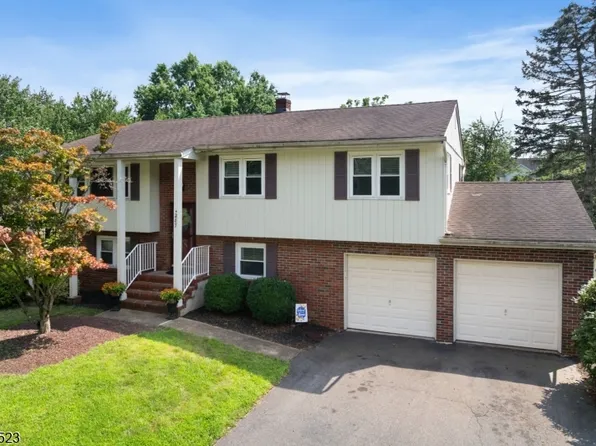 287 Shelburne Pl, Hillsborough Twp., NJ 08844