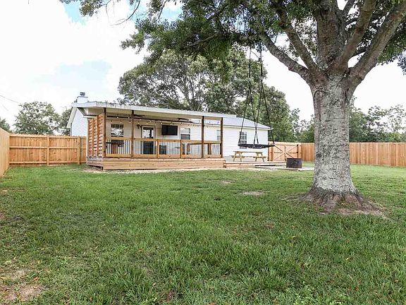 2nd image of 4745 Pine Circle Dr