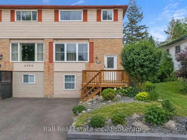 2048 Walker Ave, Peterborough, ON K9L 1S1