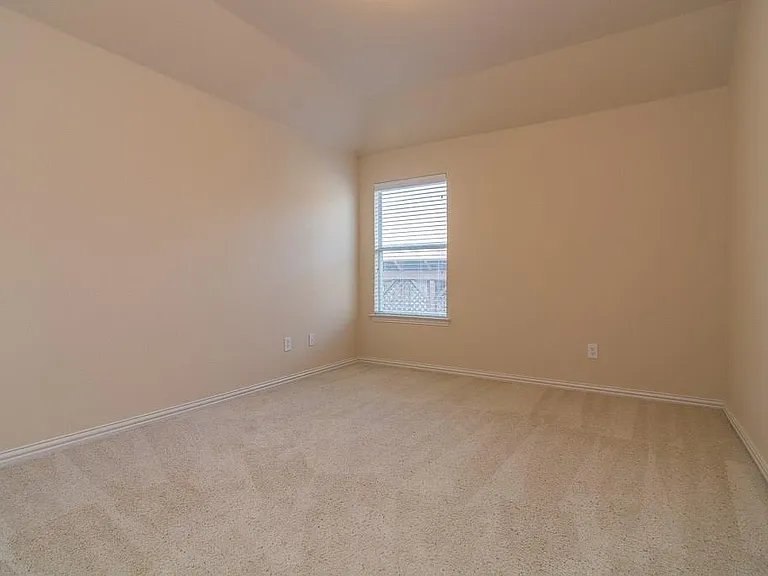 9716 Slide St — Photo 54