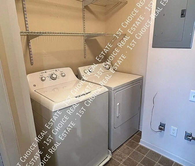 635 Worthington Dr — Photo 13
