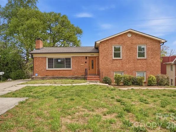 1424 Dean St, Charlotte, NC 28216