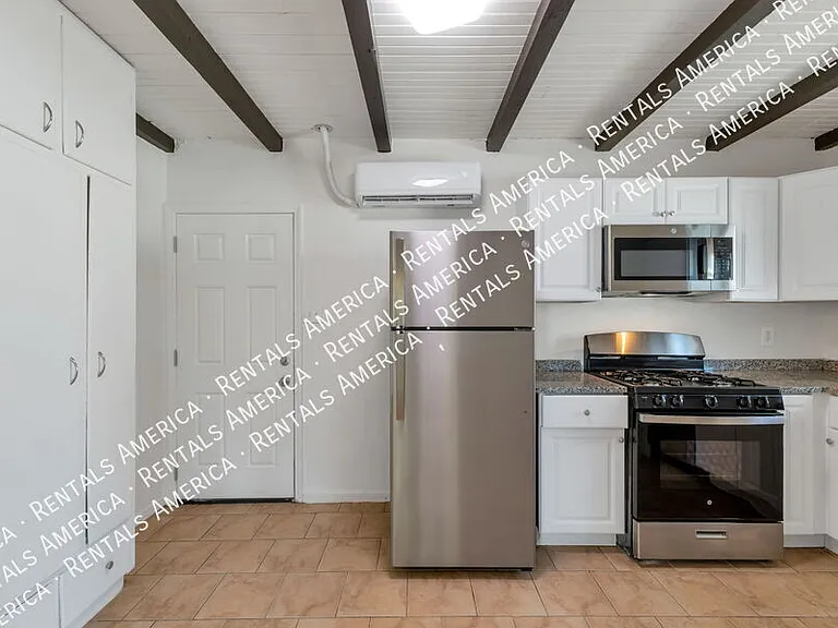 3050 N Sparkman Blvd — Photo 13