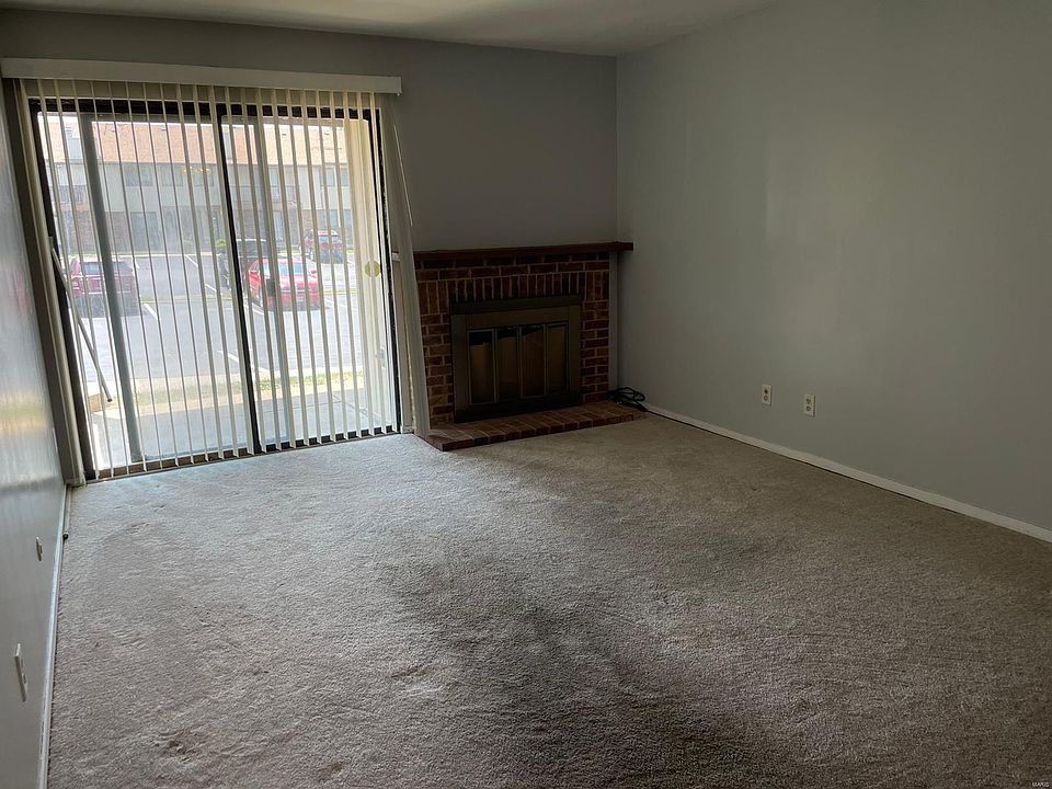 Summerwood Condominiums 1531 Springlet Ct Florissant MO Zillow