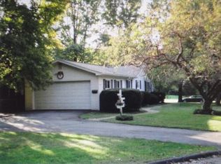 404 Shady Dr, Grove City, PA 16127
