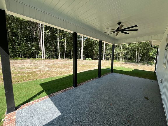 3rd image of 456 Pope Rd