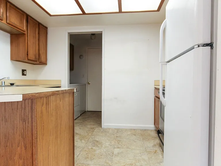 2019 C St SE — Photo 6