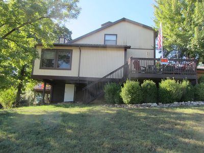 1 Oak Point Ln, Holiday Island, AR, 72631