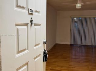 2810 N Oakland Forest Dr APT 208, Fort Lauderdale, FL 33309