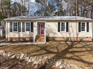 2912 Maplevale Rd, Chester, VA 23831