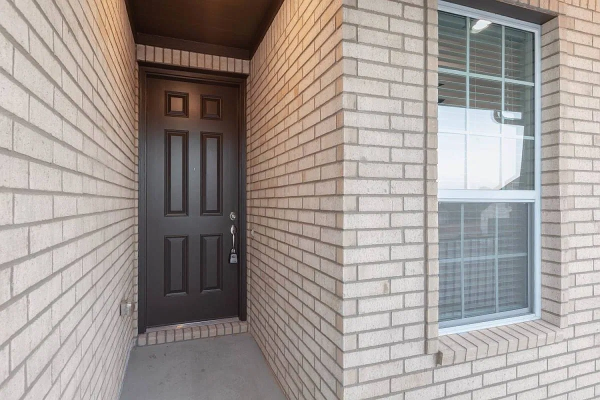 309 Barton Oak Trail in Georgetown, TX 78628 — Photo 2