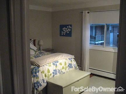 4th image of 1213 Island Dr APT 204