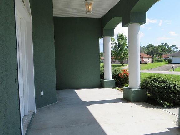2nd image of 590 Londonderry Cir SE