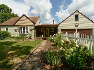 Mennonite Rd, Wadsworth, OH 44281